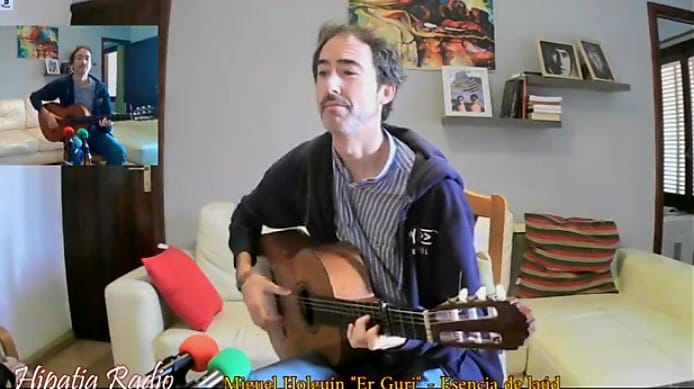 "ESENCIA DE LAÚD"